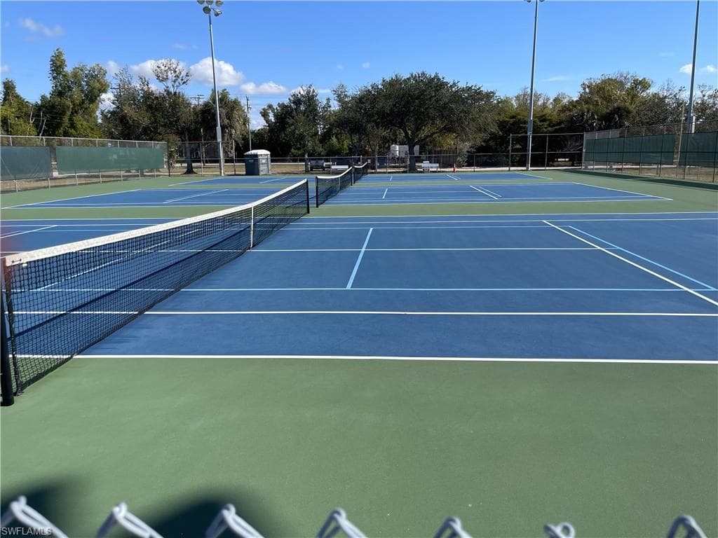 5520 Rainbow DR, BOKEELIA FL 33922-36