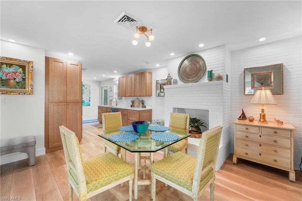 2855 10th ST N, NAPLES FL 34103-11