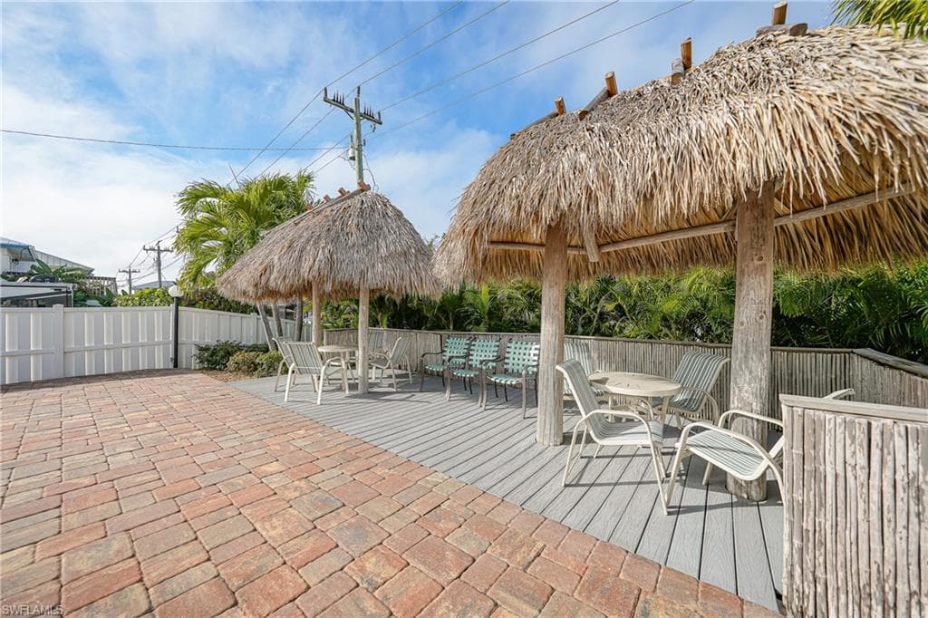 345 Mango ST # 604, FORT MYERS BEACH FL 33931-32