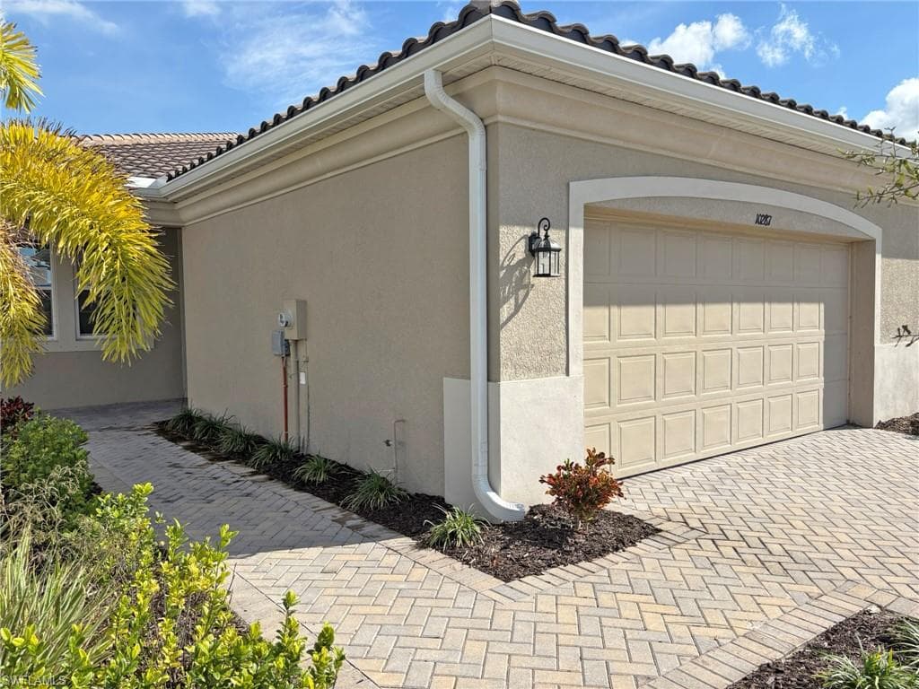 10287 Bonavie Cove DR, FORT MYERS FL 33966-4