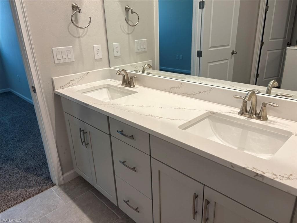 10287 Bonavie Cove DR, FORT MYERS FL 33966-9