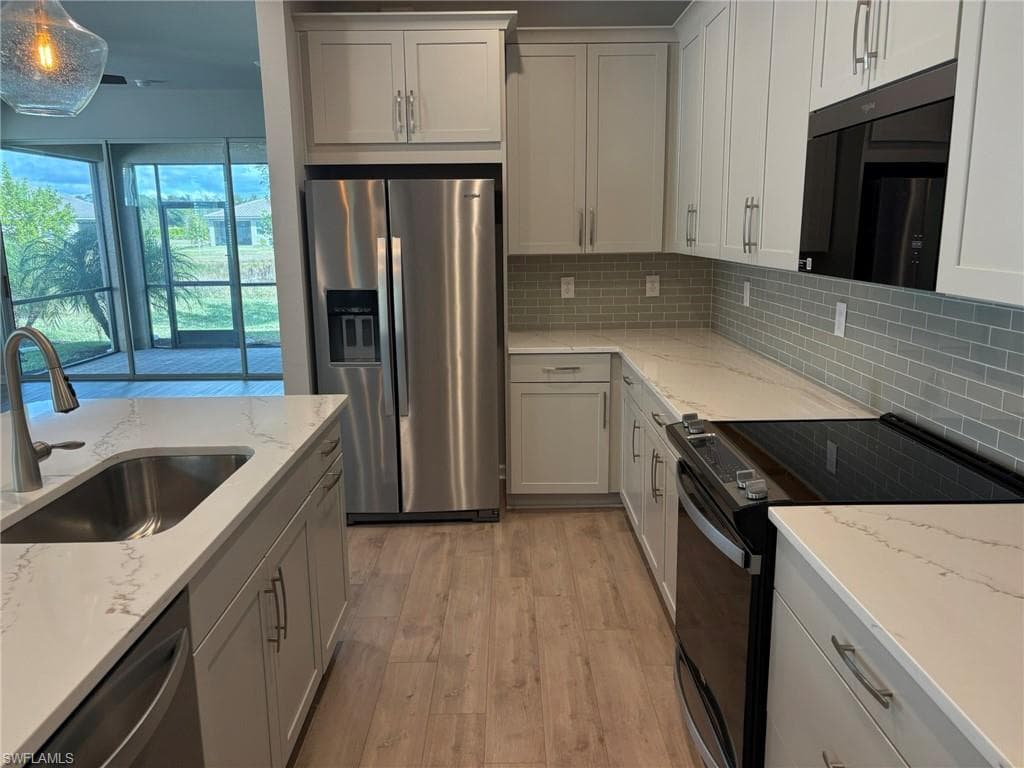 10287 Bonavie Cove DR, FORT MYERS FL 33966-10