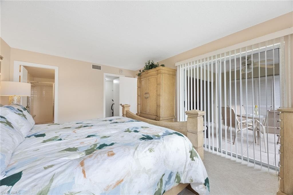 5683 Rattlesnake Hammock RD # 202, NAPLES FL 34113-14