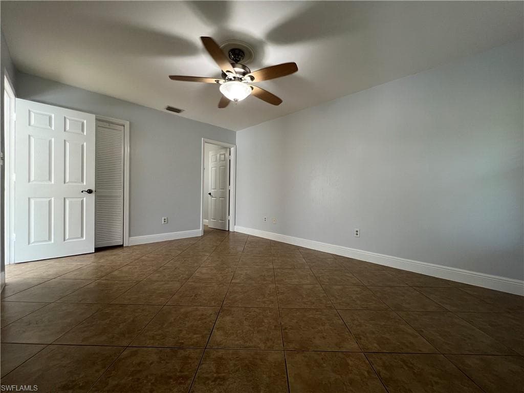 5270 Treetops DR J201-13