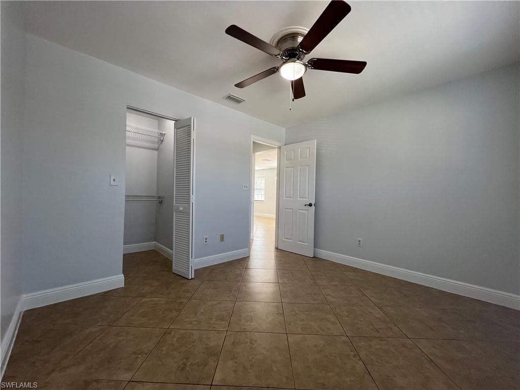 5270 Treetops DR J201-18