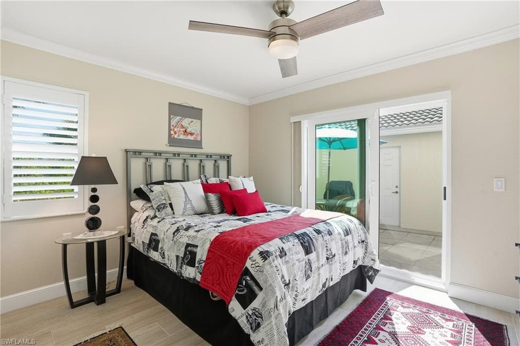 4945 Cougar CT S # 4, NAPLES FL 34109-25