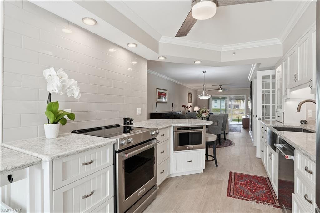 4945 Cougar CT S # 4, NAPLES FL 34109-13