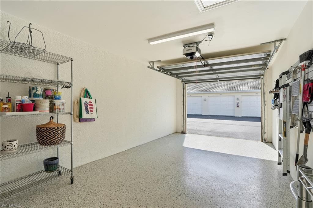 4945 Cougar CT S # 4, NAPLES FL 34109-38