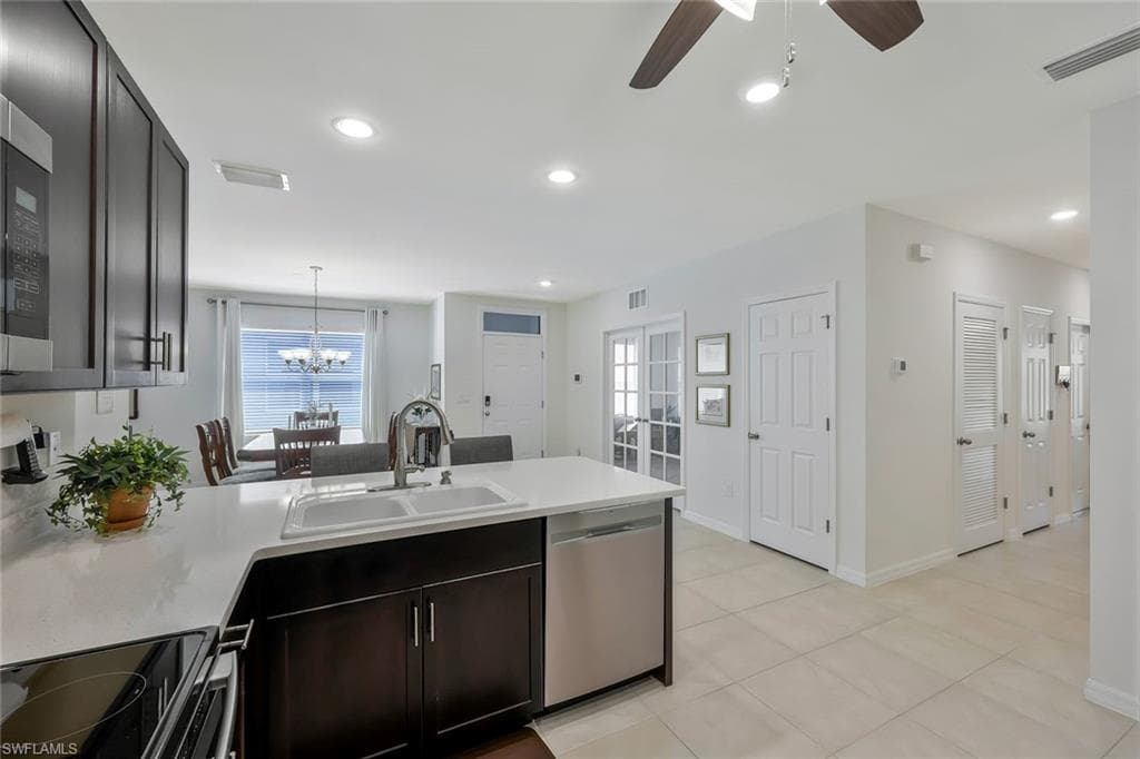 2036 Pigeon Plum WAY, NORTH FORT MYERS FL 33917-8