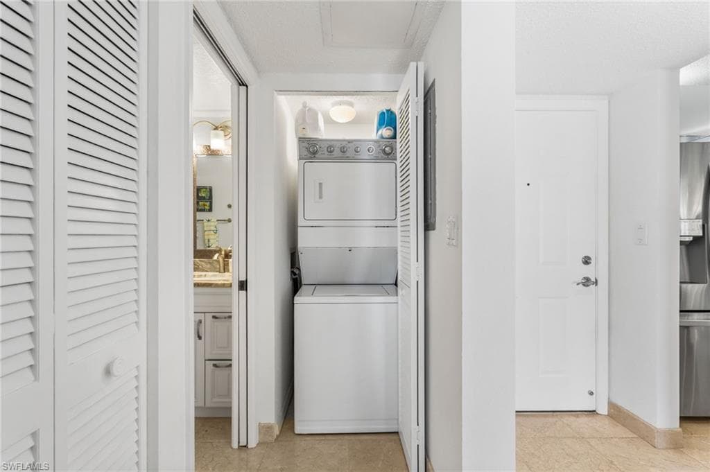 4895 Bonita Beach RD # 302, BONITA SPRINGS FL 34134-22