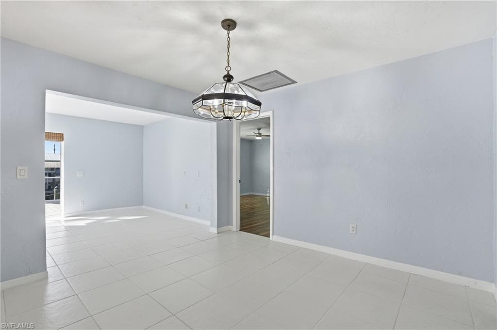 5964 Baker CT, FORT MYERS FL 33919-15