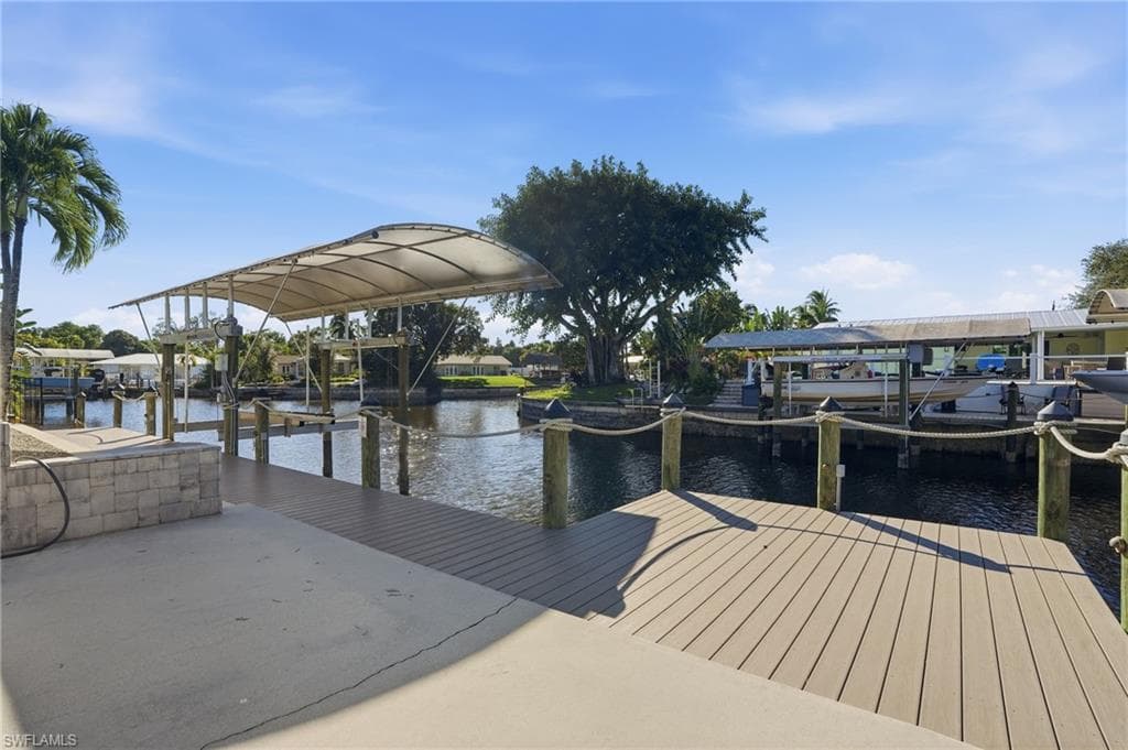 5964 Baker CT, FORT MYERS FL 33919-39