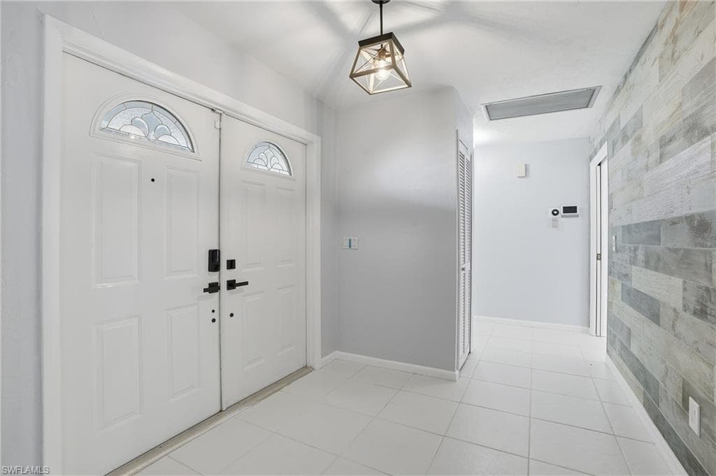 5964 Baker CT, FORT MYERS FL 33919-3