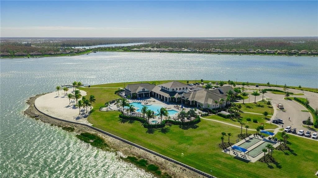 18540 Wildblue BLVD, FORT MYERS FL 33913-40