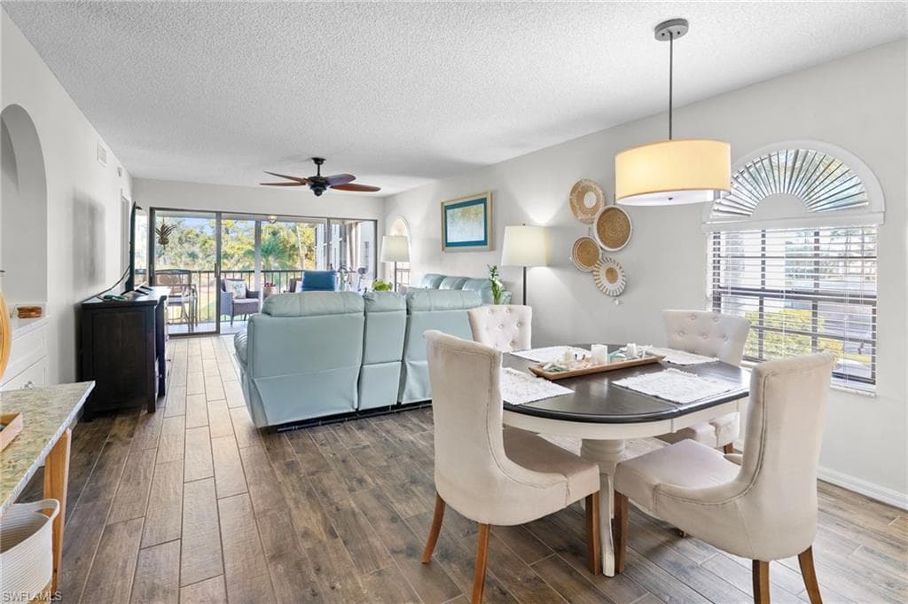601 Augusta BLVD # 10, NAPLES FL 34113-5