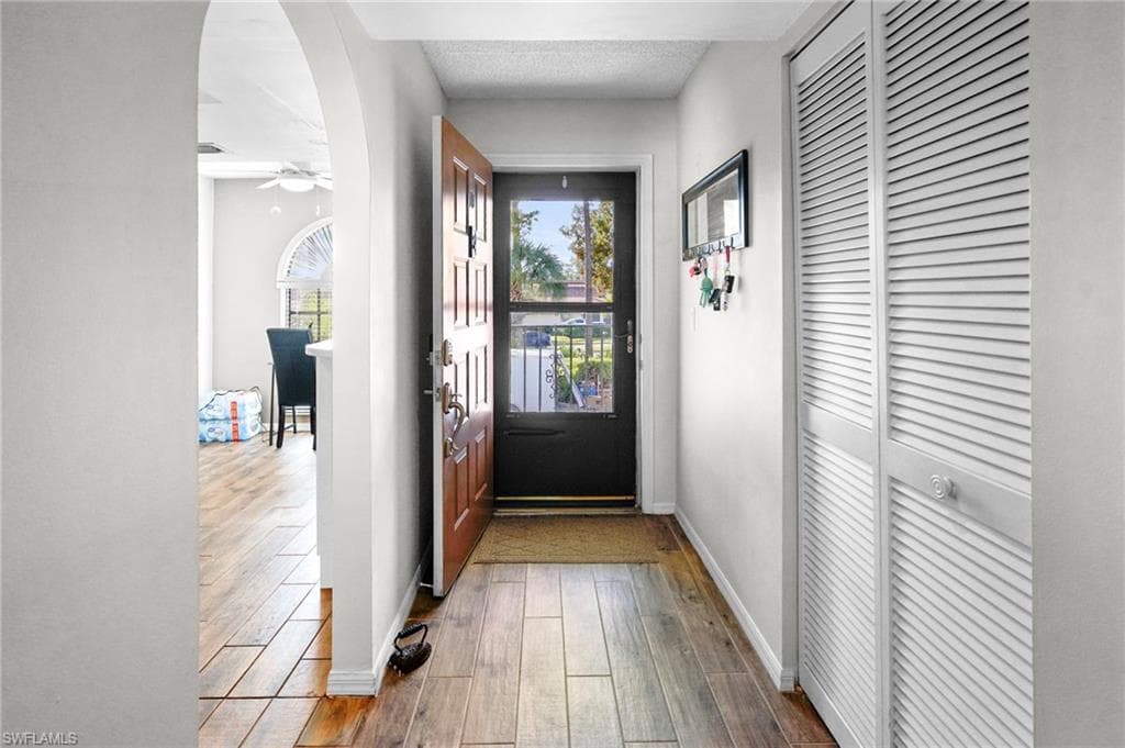 601 Augusta BLVD # 10, NAPLES FL 34113-25