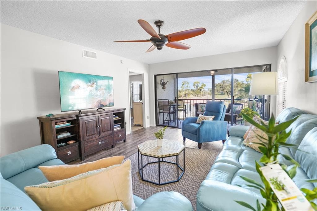 601 Augusta BLVD # 10, NAPLES FL 34113-4