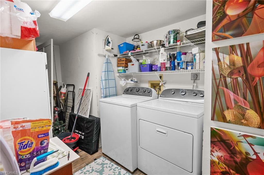601 Augusta BLVD # 10, NAPLES FL 34113-17