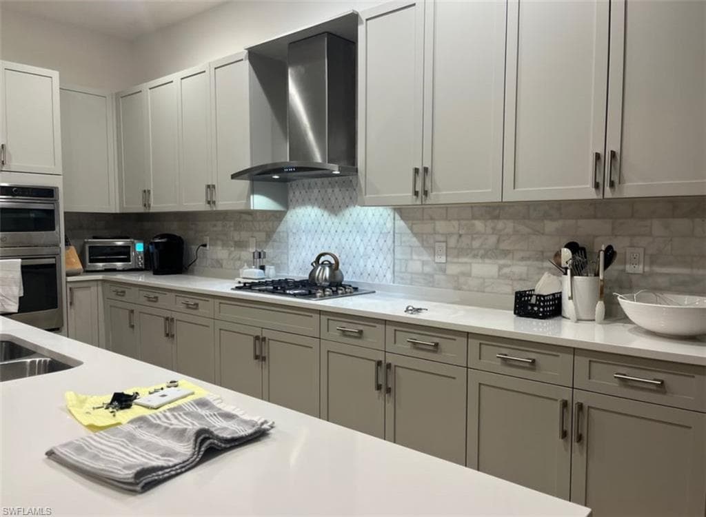 12181 Eucalyptus WAY, NAPLES FL 34120-10