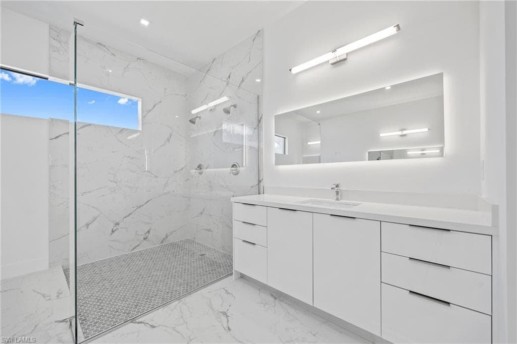 16506 Cape Horn BLVD, PUNTA GORDA FL 33955-23