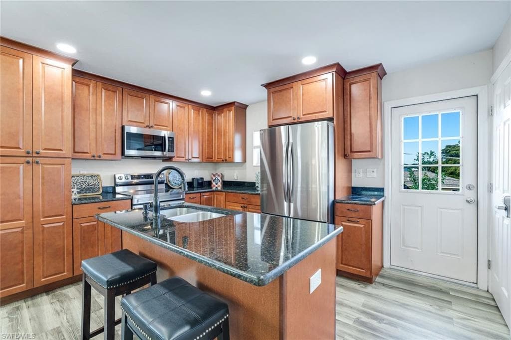 3561 Thomasson DR, NAPLES FL 34112-7