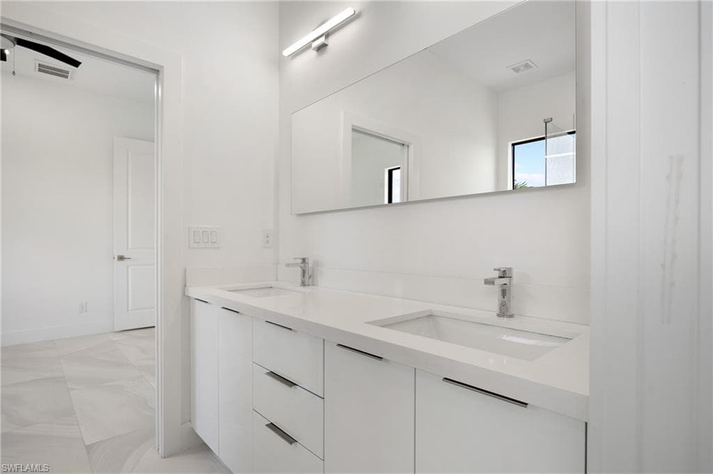 17200 Mint LN, PUNTA GORDA FL 33955-25