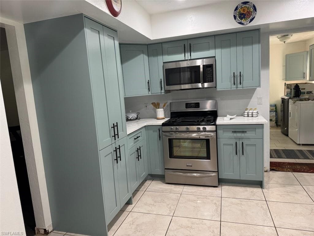 1221 SW Skates ST, ARCADIA FL 34266-6