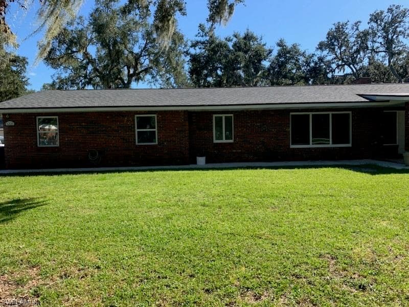 1221 SW Skates ST, ARCADIA FL 34266-3