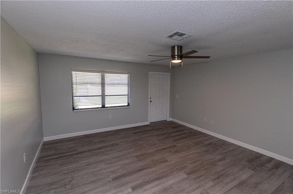 1104 SE 8th ST 7-16