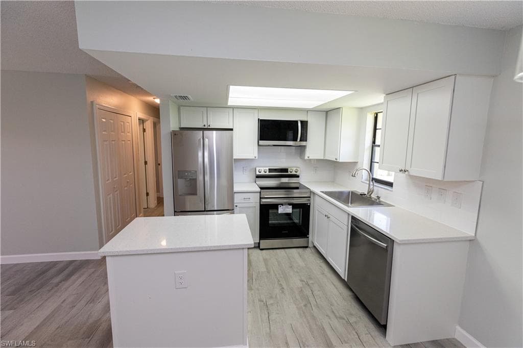 1104 SE 8th ST 7-2
