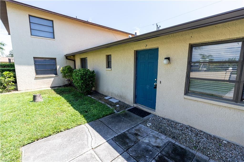 1104 SE 8th ST 7-17