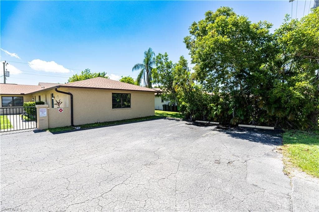 1104 SE 8th ST 7-18