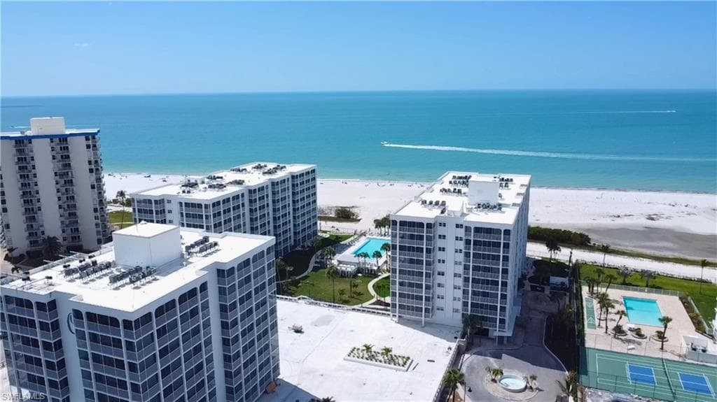 7146 Estero BLVD 816-36