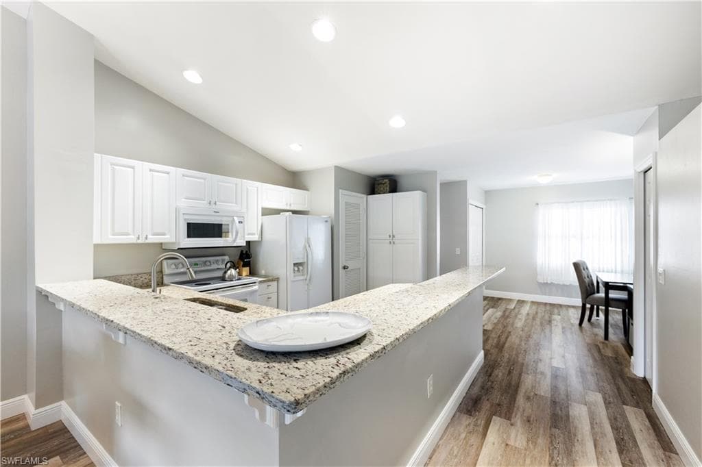 5455 Worthington LN # 202, NAPLES FL 34110-2