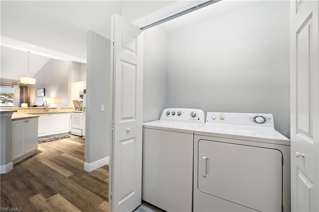 5455 Worthington LN # 202, NAPLES FL 34110-31