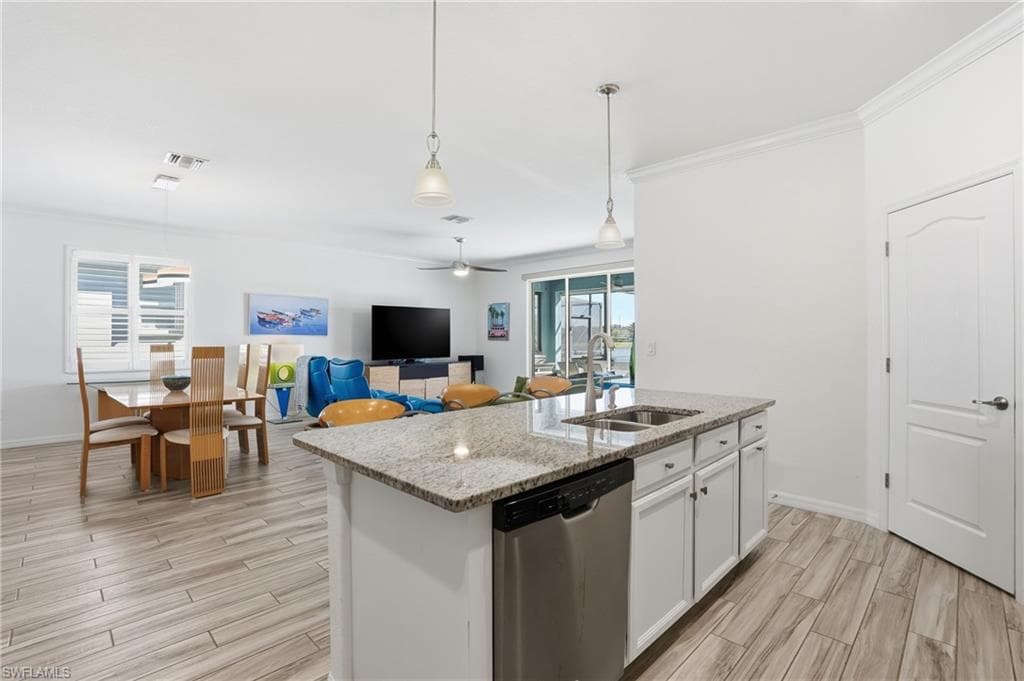 9551 Albero CT, FORT MYERS FL 33908-9