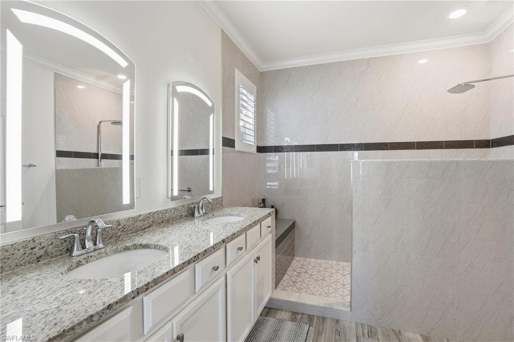 9551 Albero CT, FORT MYERS FL 33908-14