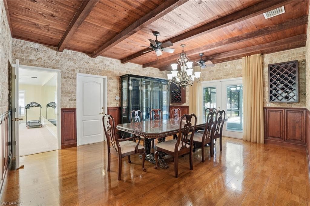 7395 Stonegate DR, NAPLES FL 34109-12