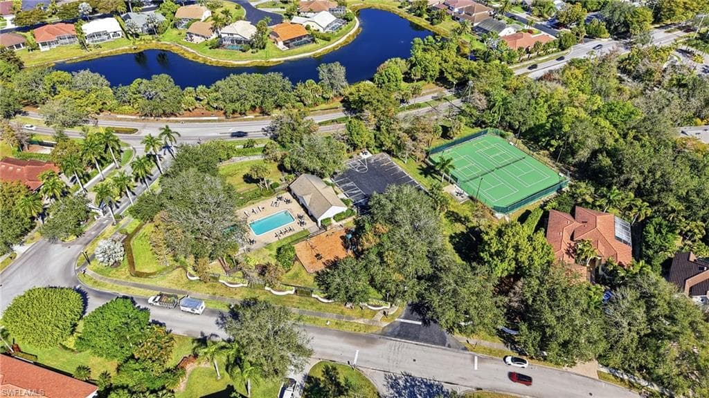 7395 Stonegate DR, NAPLES FL 34109-42