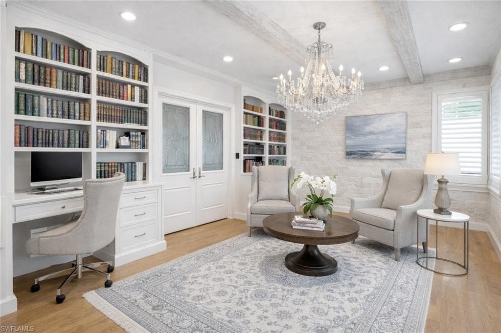 7395 Stonegate DR, NAPLES FL 34109-15