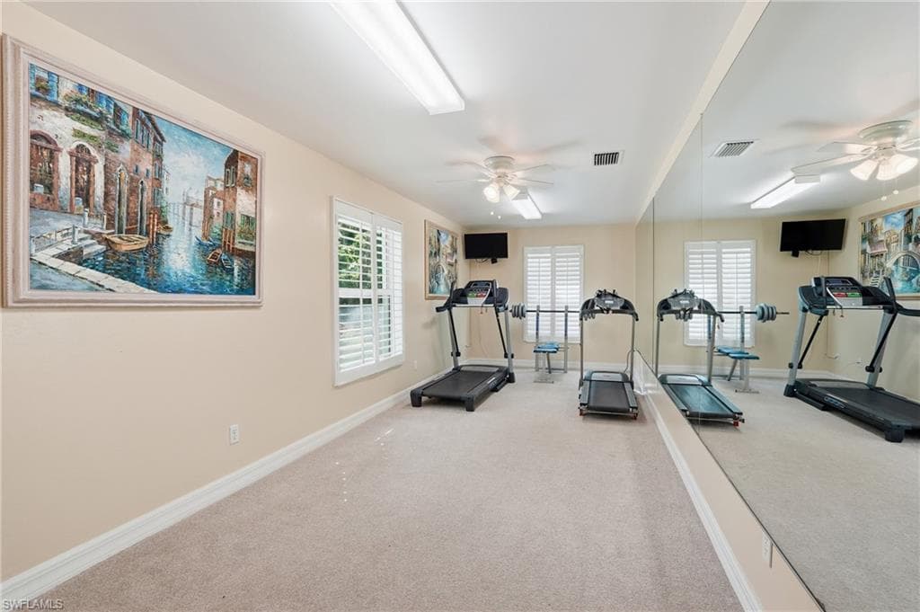 7395 Stonegate DR, NAPLES FL 34109-18