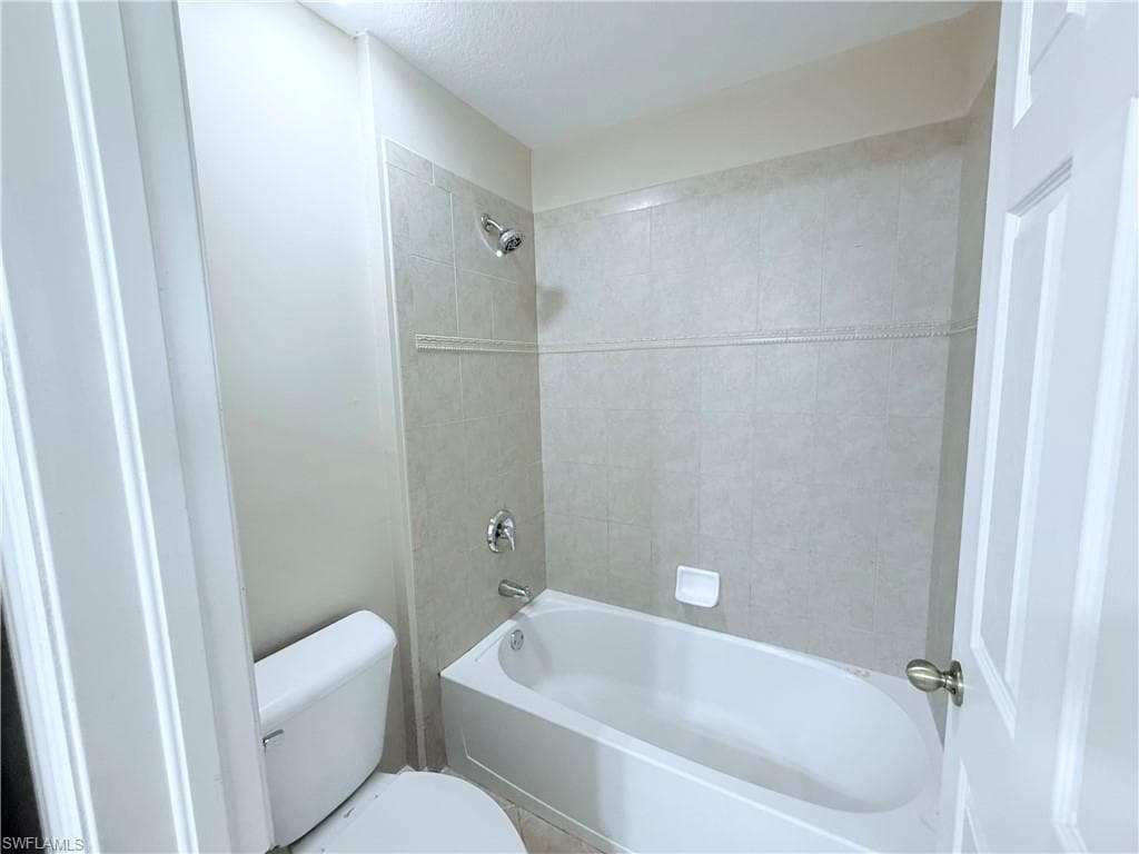 8258 Silver Birch WAY, LEHIGH ACRES FL 33971-18