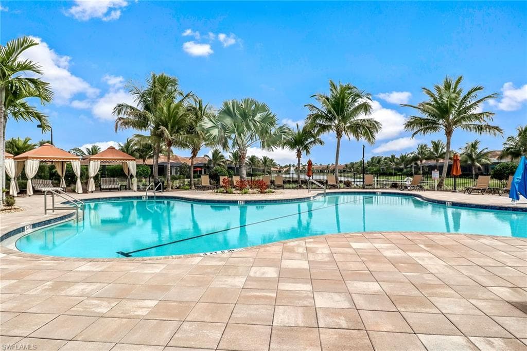 9333 Isla Bella Circle, BONITA SPRINGS FL 34135-27