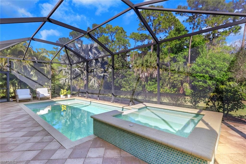 9333 Isla Bella Circle, BONITA SPRINGS FL 34135-23