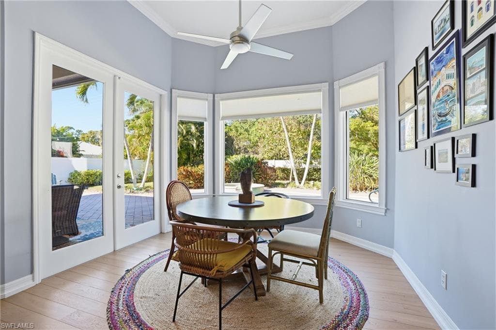 1171 Royal Palm DR, NAPLES FL 34103-9