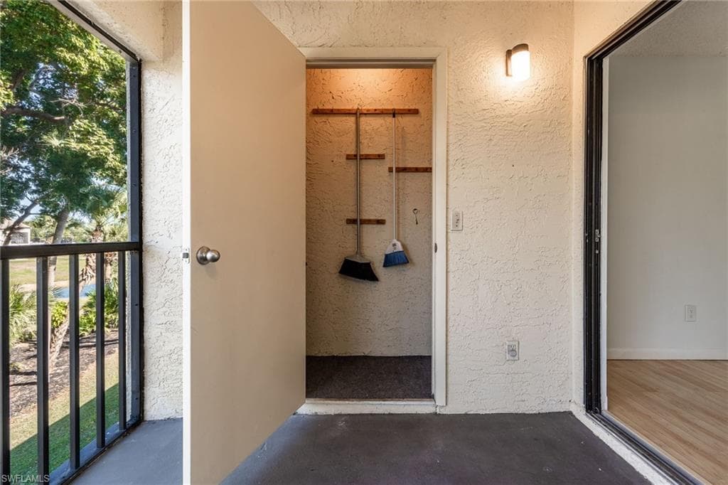 17220 Terraverde CIR # 10, FORT MYERS FL 33908-28