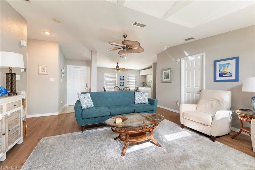 23 Nancy LN, FORT MYERS BEACH FL 33931-19