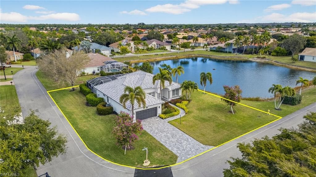 10551 Sir Michaels Place DR, BONITA SPRINGS FL 34135-1