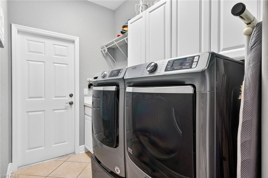 10551 Sir Michaels Place DR, BONITA SPRINGS FL 34135-23