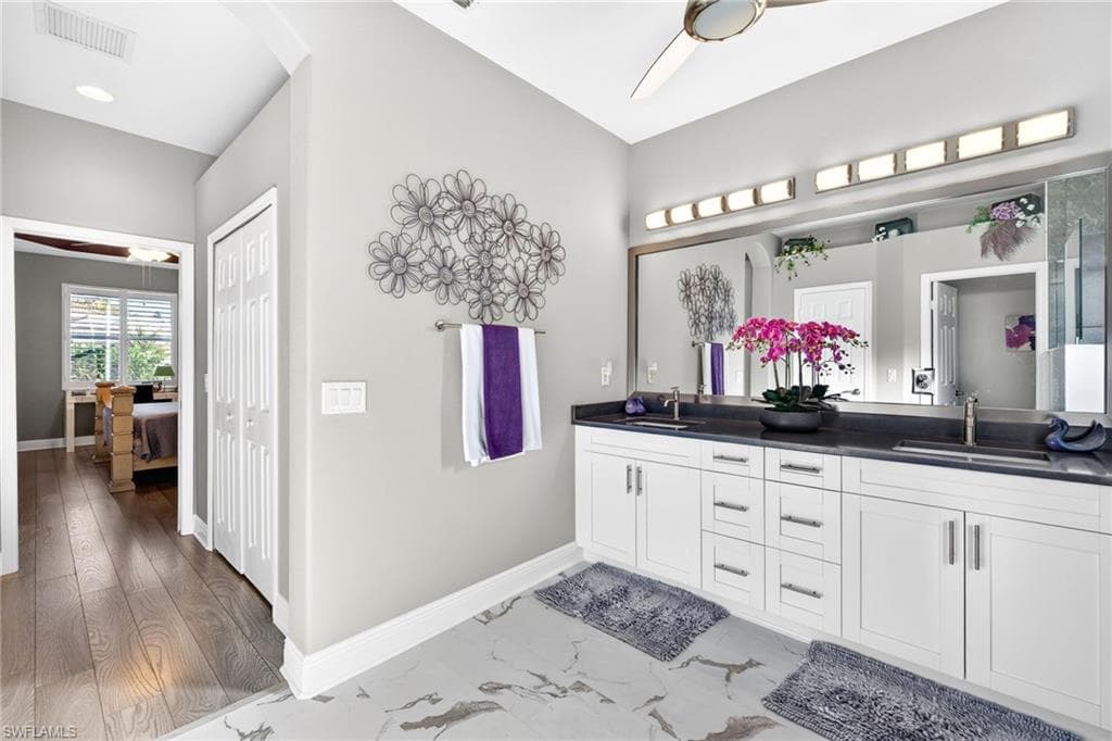 10551 Sir Michaels Place DR, BONITA SPRINGS FL 34135-18